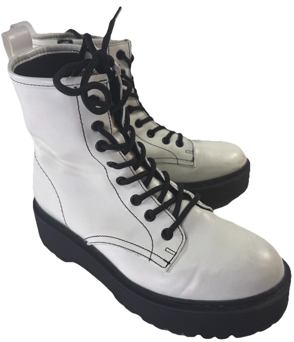 A New Day Erin White Platform Combat Boots Memory Foam Zip Womens 7